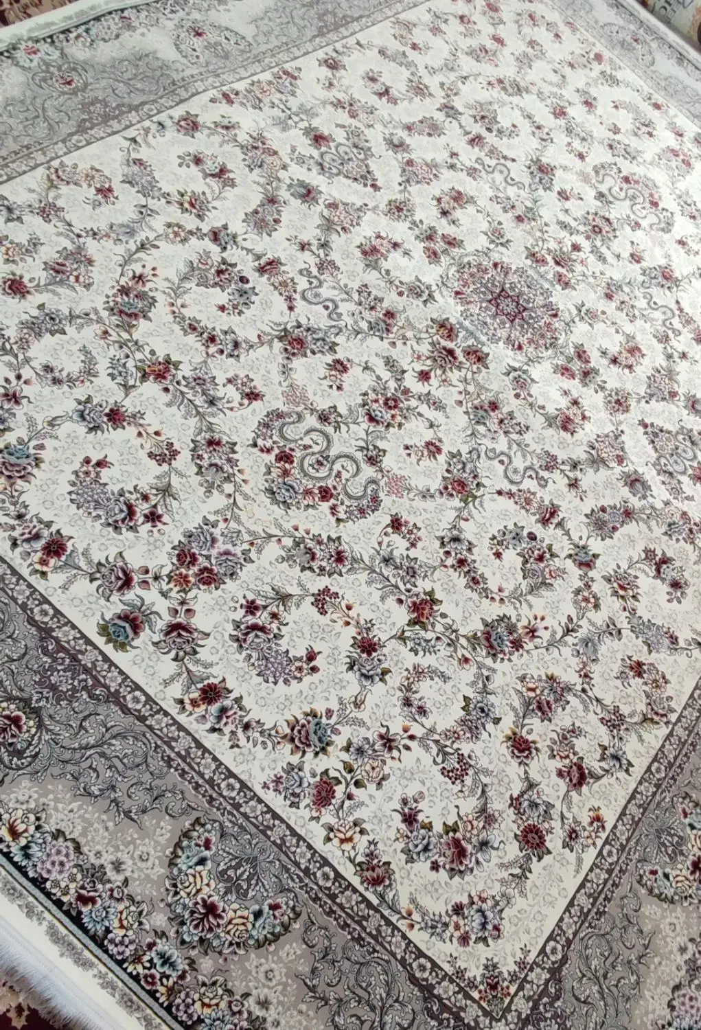 فرش 12متری 1200 شانه نگین فیروزه کاشان|فرش|میانه, |دیوار