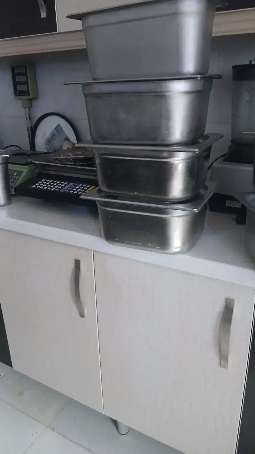 یک سری وسائل آبمیوه فروشی به فروش میرسد|کافیشاپ و رستوران|هشتگرد, هشتگرد قدیم|دیوار