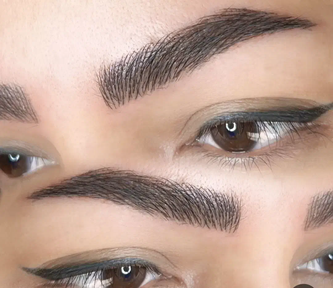 خدمات فیبروز .خط چشم .شیدینگ لب .بن مژه|خدمات آرایشگری و زیبایی|شیراز, نارنجستان|دیوار