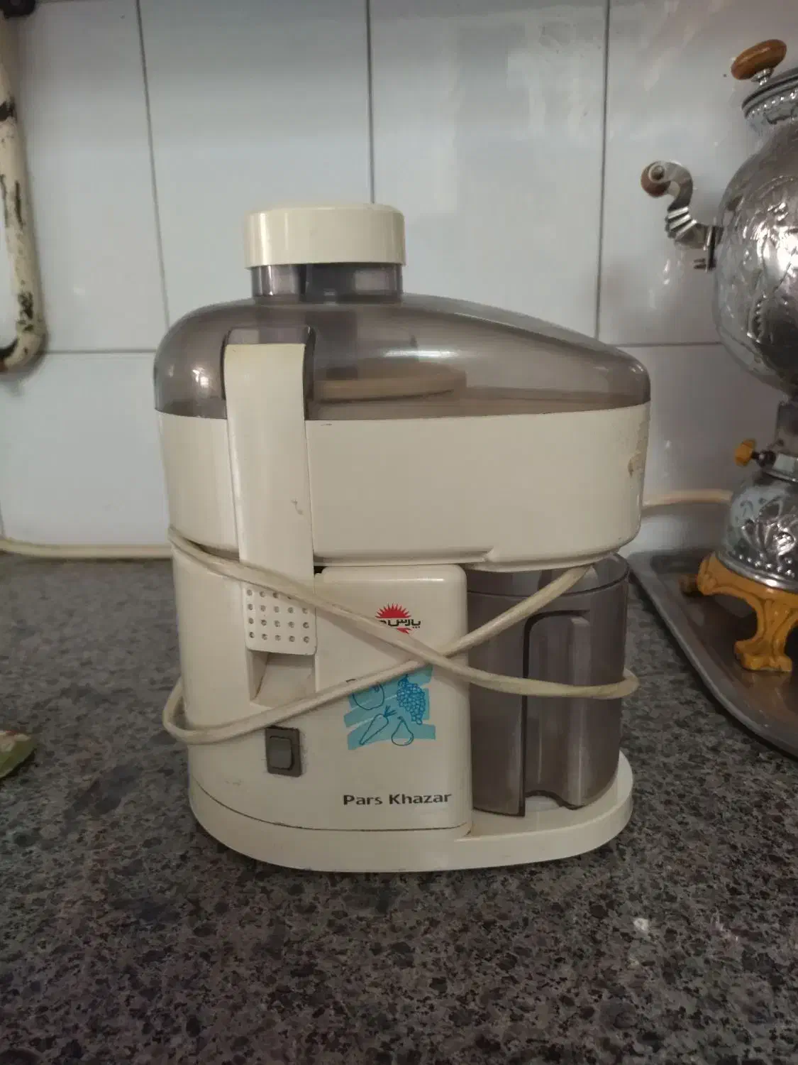 آبمیوه گیر|آبمیوه‌گیر و آب‌مرکبات‌گیر|خرم‌آباد, |دیوار