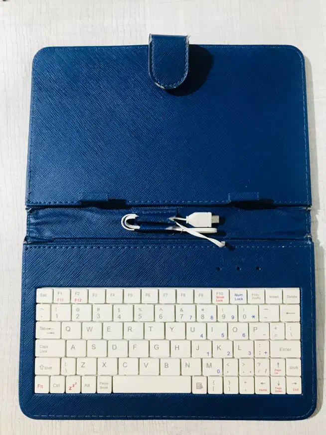 کیف کیبورد دار مناسب برای تبلت ۷ اینچی|لوازم جانبی موبایل و تبلت|خرمآباد, |دیوار