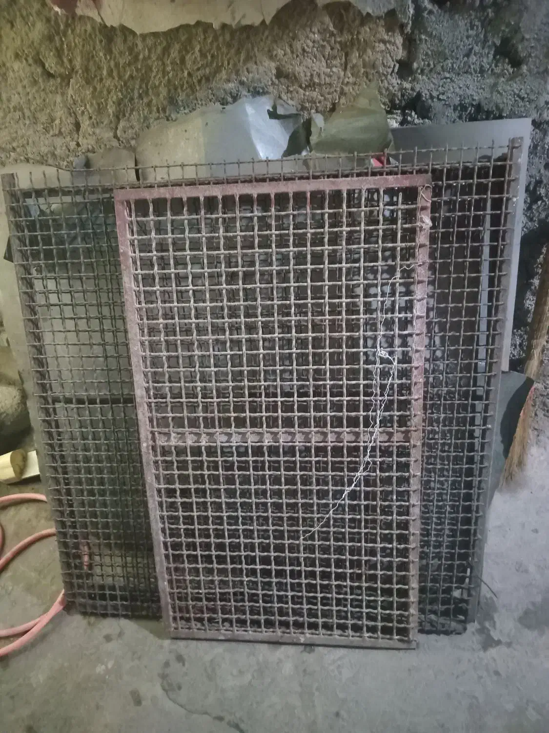 توری آهنی|مصالح و تجهیزات ساختمان|گرگان, |دیوار