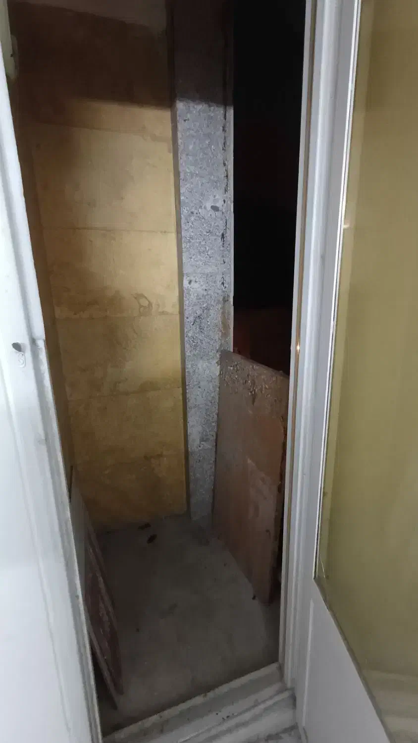 ۵۸متر/طبقه دوم سندی/آذربایجان/فاصله تامترو ۳دقیقه