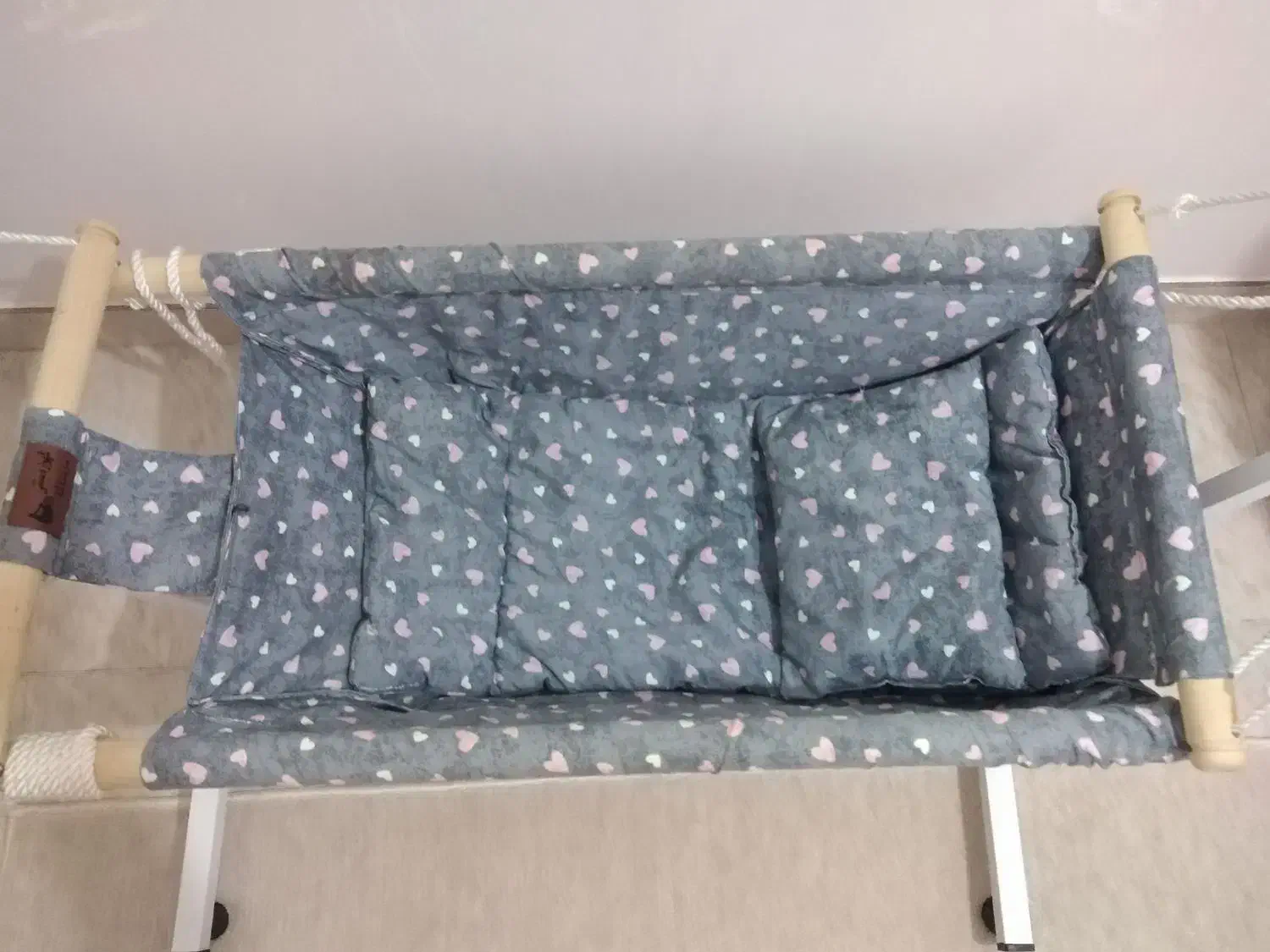 گهواره سنتی|تخت و صندلی بچه|رشت, معلولین|دیوار