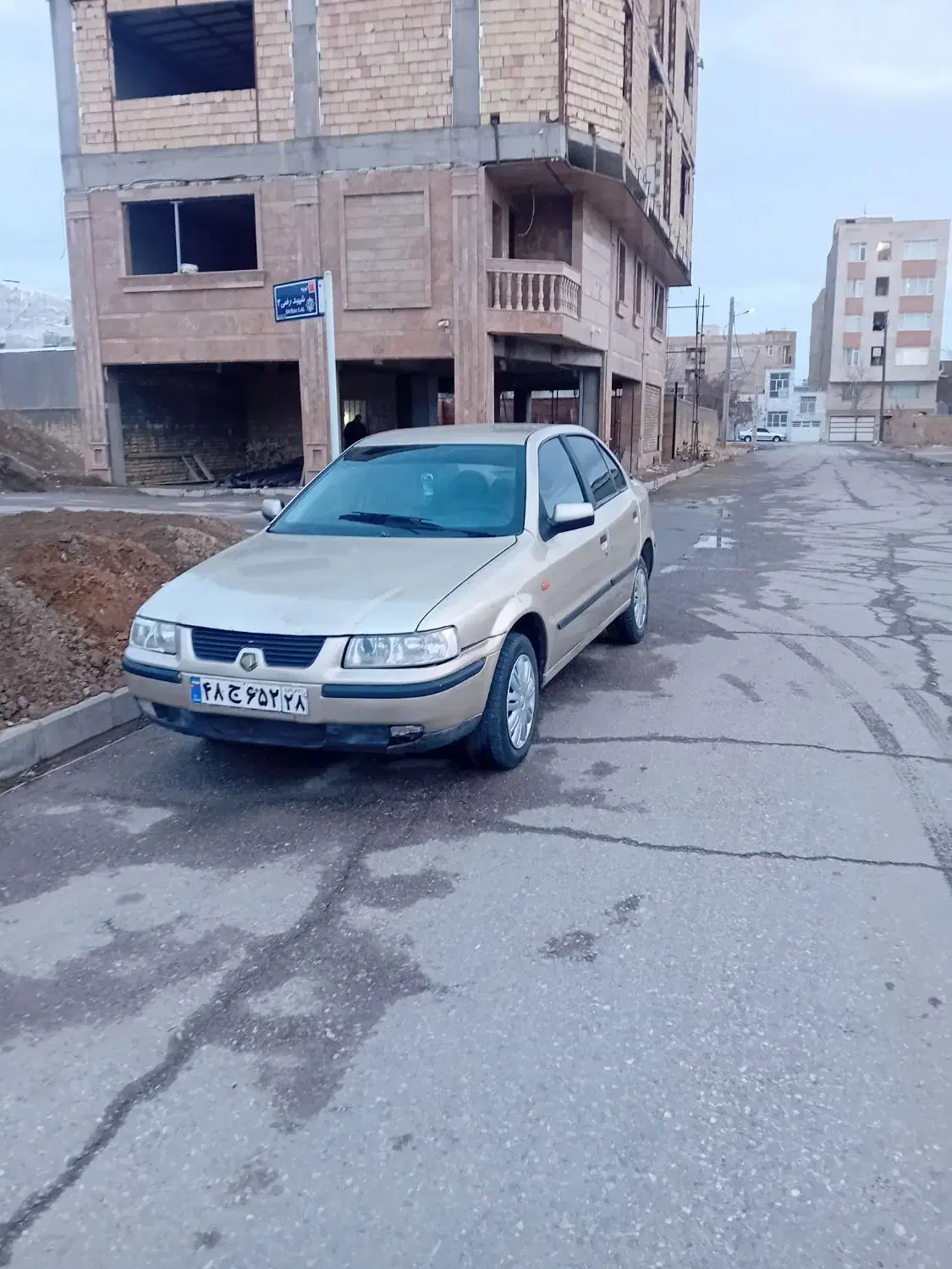 سمنددرجه‌یک‌‌کم‌کار|خودرو سواری و وانت|ملایر, |دیوار