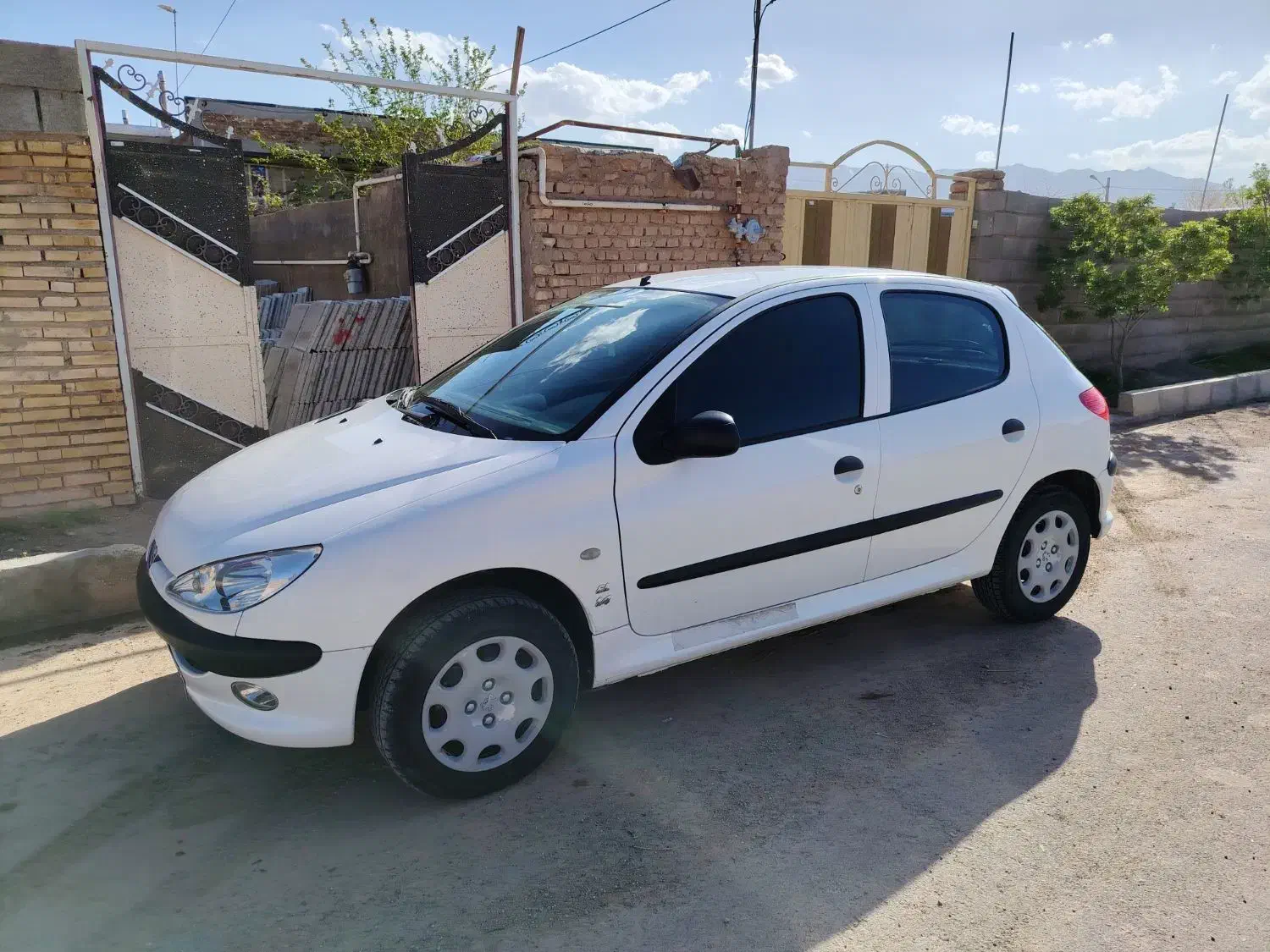 206|خودرو سواری و وانت|یزد, |دیوار