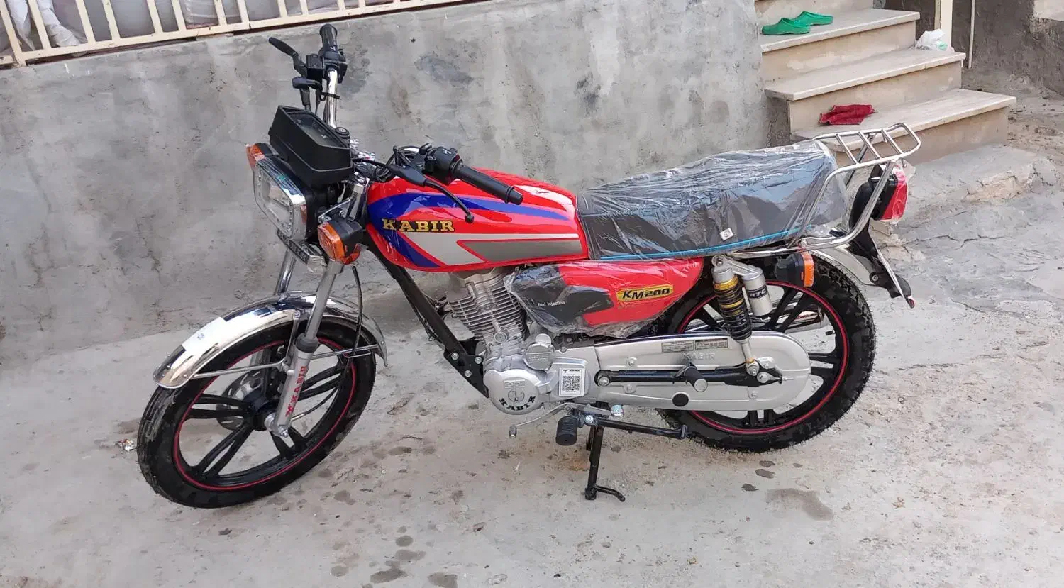 موتور کبیر ۱۴۰۴|موتورسیکلت|بروجرد, |دیوار