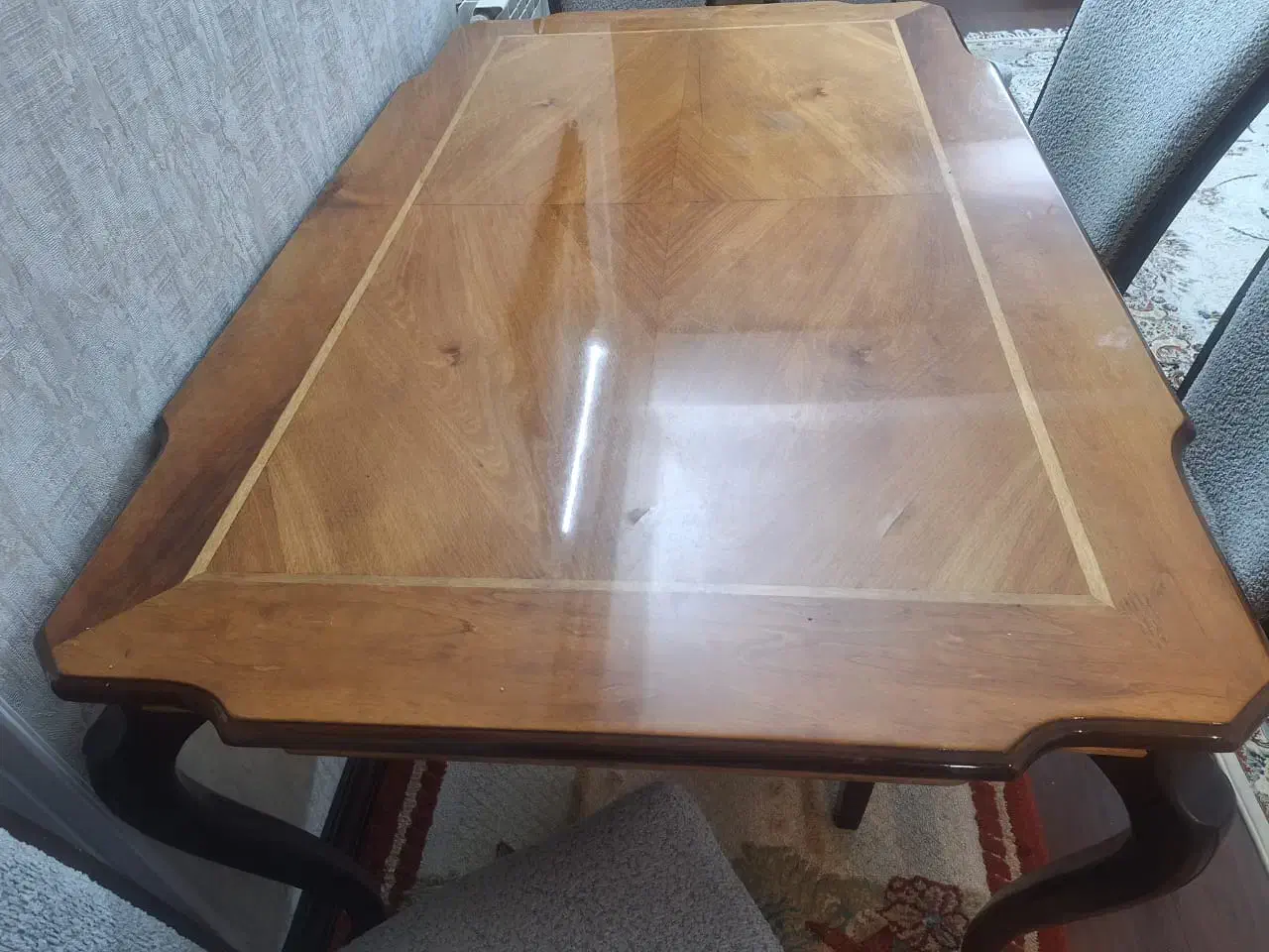 میز و صندلی چوبی|میز و صندلی غذاخوری|شاهرود, |دیوار