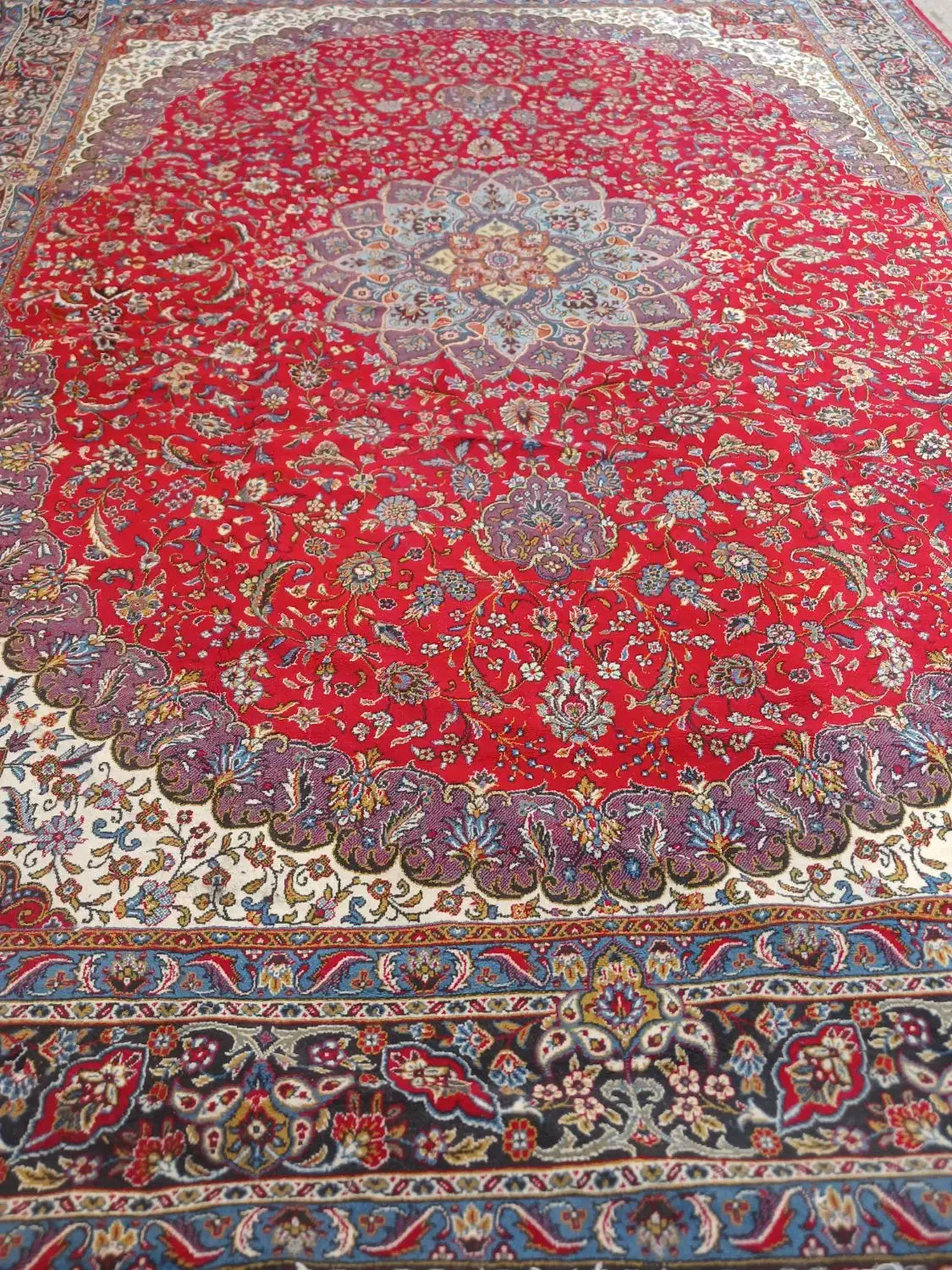 فرش مناسب باغ.کارگاه و کافه|فرش|لنجان, |دیوار