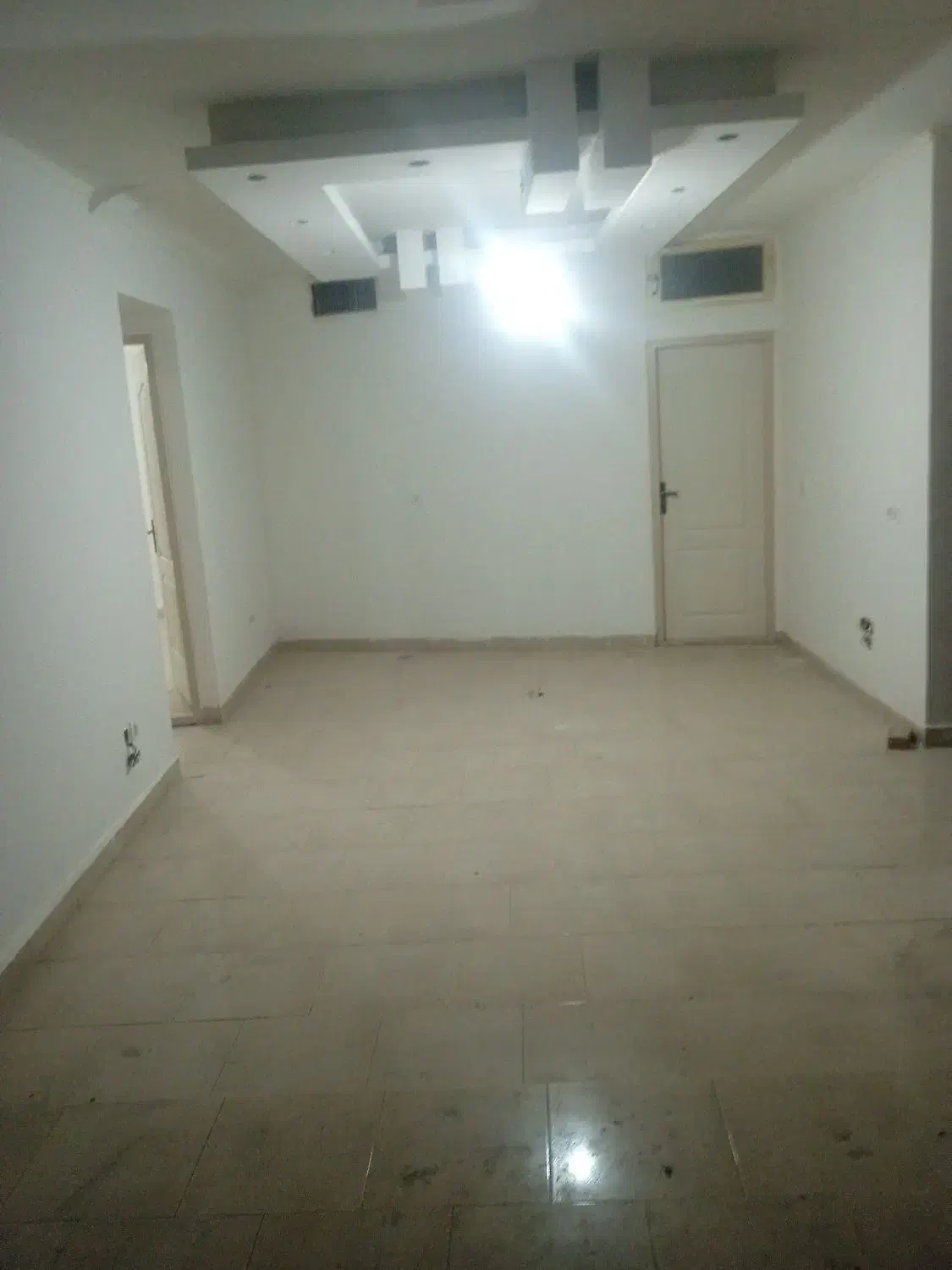 واحد78 خدماتی مسکونی|فروش آپارتمان|سمنان, |دیوار