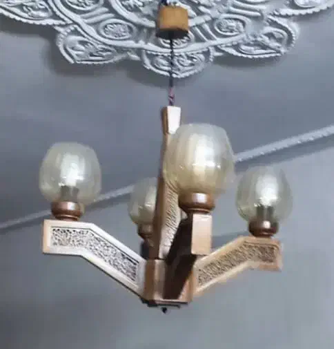 لوستر چهار شاخه|لوستر و چراغ آویز|ری, سیزده آبان|دیوار