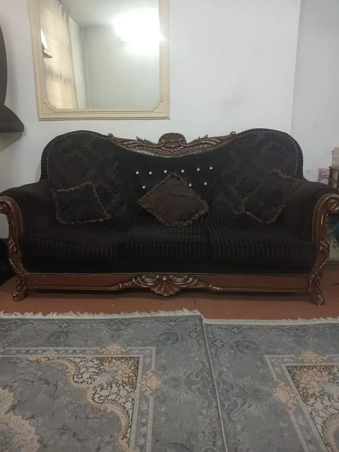 مبل ۷نفره و جلومبلی|مبلمان خانگی و میز عسلی|اسلامشهر, شهرک سعیدیه|دیوار