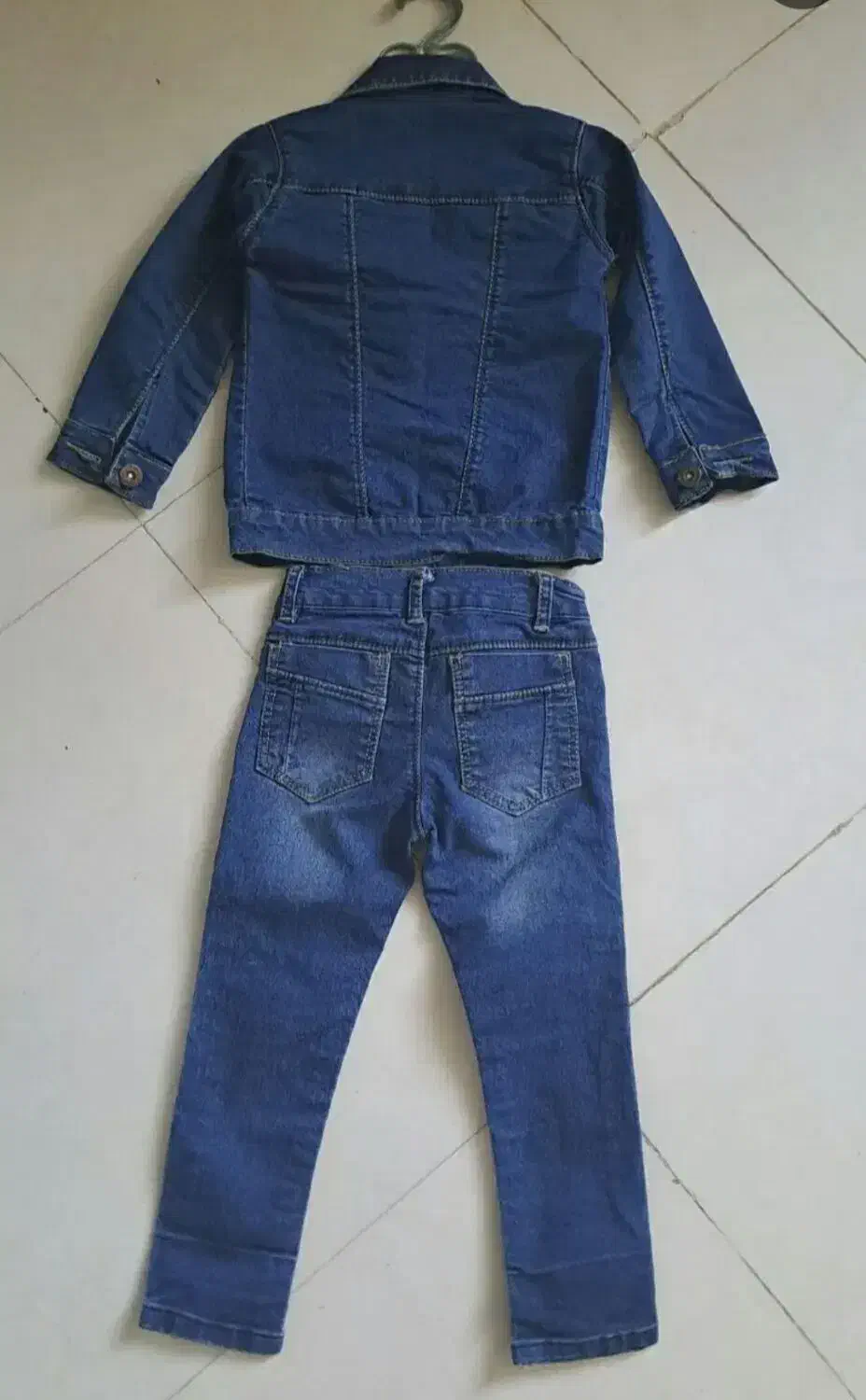 کت وشلوار جین/لی بچگانه و بلوز ست و سوییشرت گپ ترک|کفش و لباس بچه|مشهد, عامل|دیوار