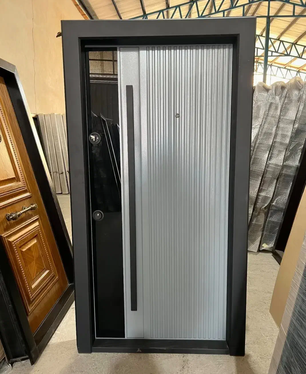 درب ضد سرقت ترک، کرکره برقی، پنجره کد D102|مصالح و تجهیزات ساختمان|نوشهر, |دیوار