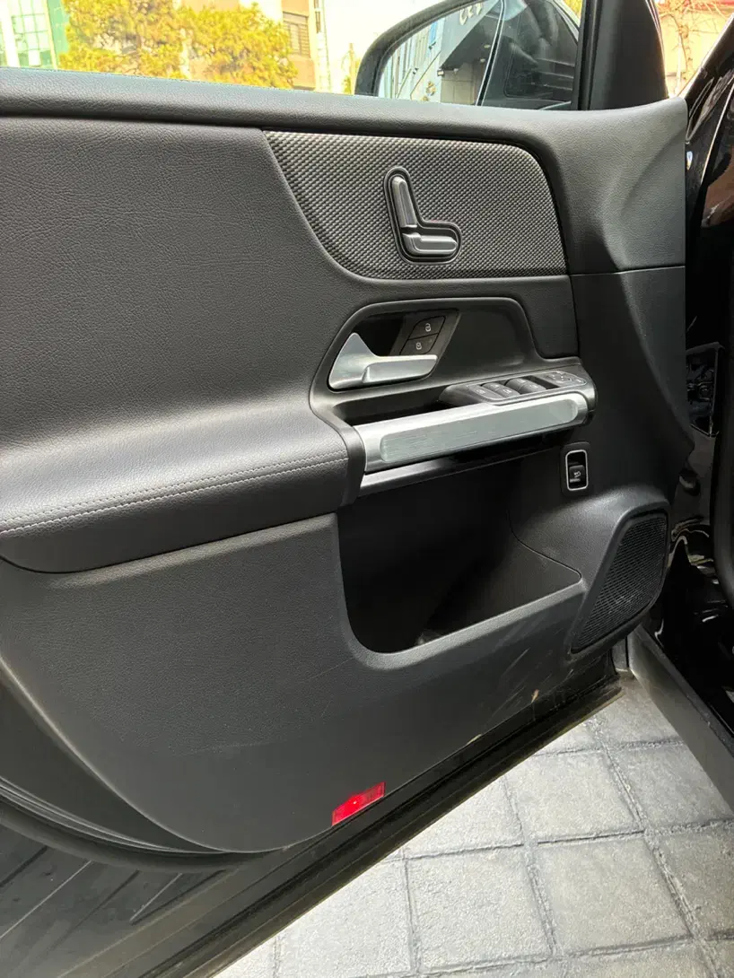 بنز GLb 200 مدل 2025|خودرو سواری و وانت|تهران, عباس‌آباد|دیوار