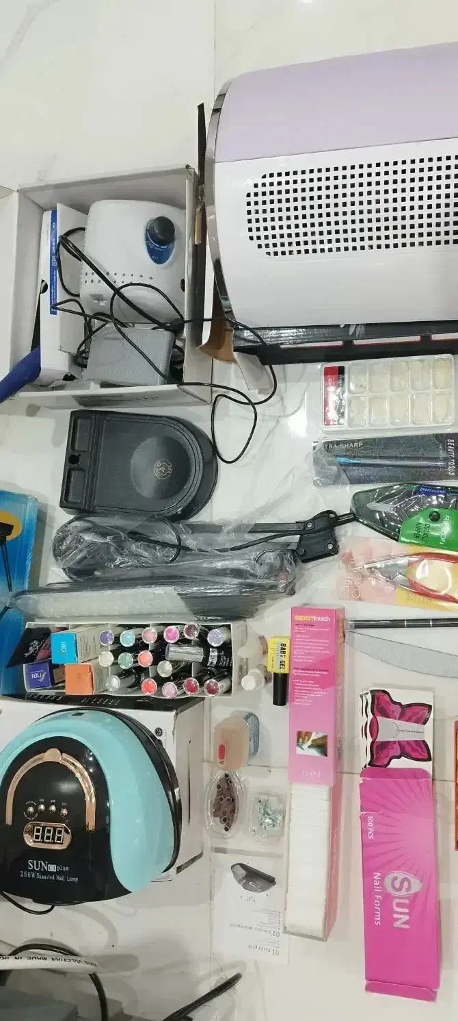 وسایل و لوازم کاشت ناخن|آرایشی، بهداشتی، درمانی|گرگان, |دیوار