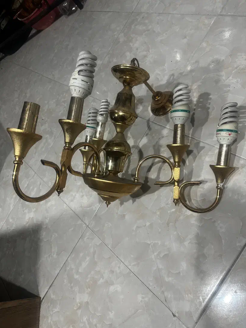 لوستر برنجی دو عدد|لوستر و چراغ آویز|تهران, گمرک|دیوار