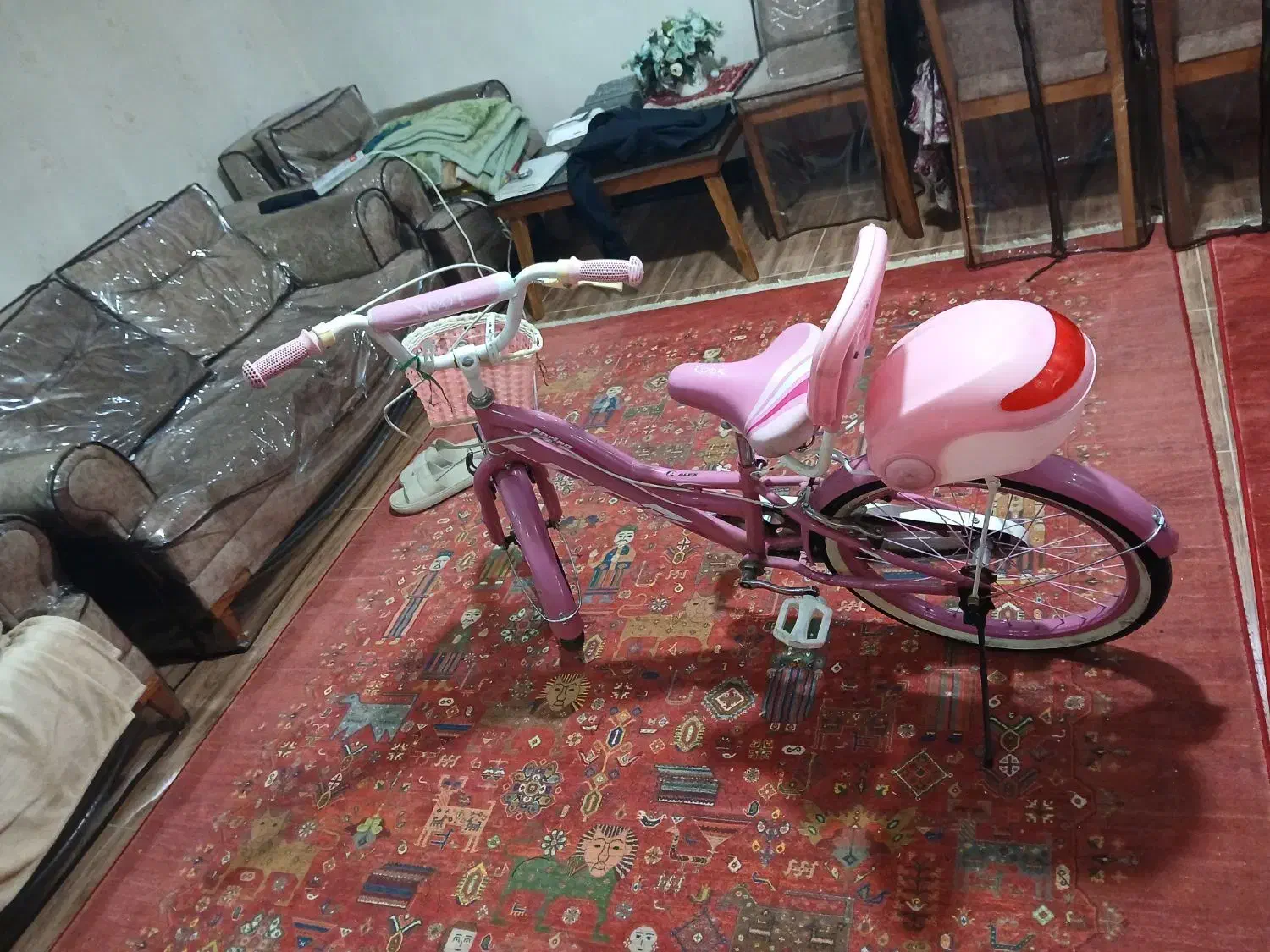 دوچرخه دخترانه سایز ۲۰|دوچرخه، اسکیت، اسکوتر|شیراز, شهرک جماران|دیوار