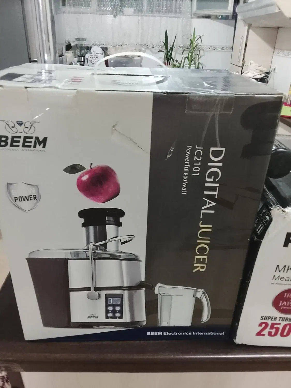 آبمیوه گیری بن وچرخ گوشت پاناسونیک|آبمیوهگیر و آبمرکباتگیر|ری, دیلمان|دیوار