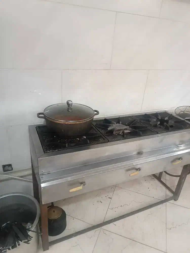 فروش تجهیزات کارکرده رستوران|کافی‌شاپ و رستوران|پاکدشت, پاکدشت (مامازند)|دیوار