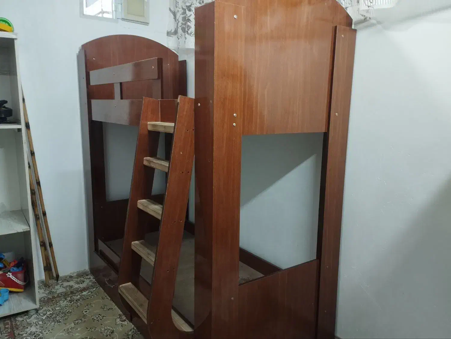 تخت دو طبقه چوبی|تخت و سرویس خواب|مشهد, تلگرد|دیوار