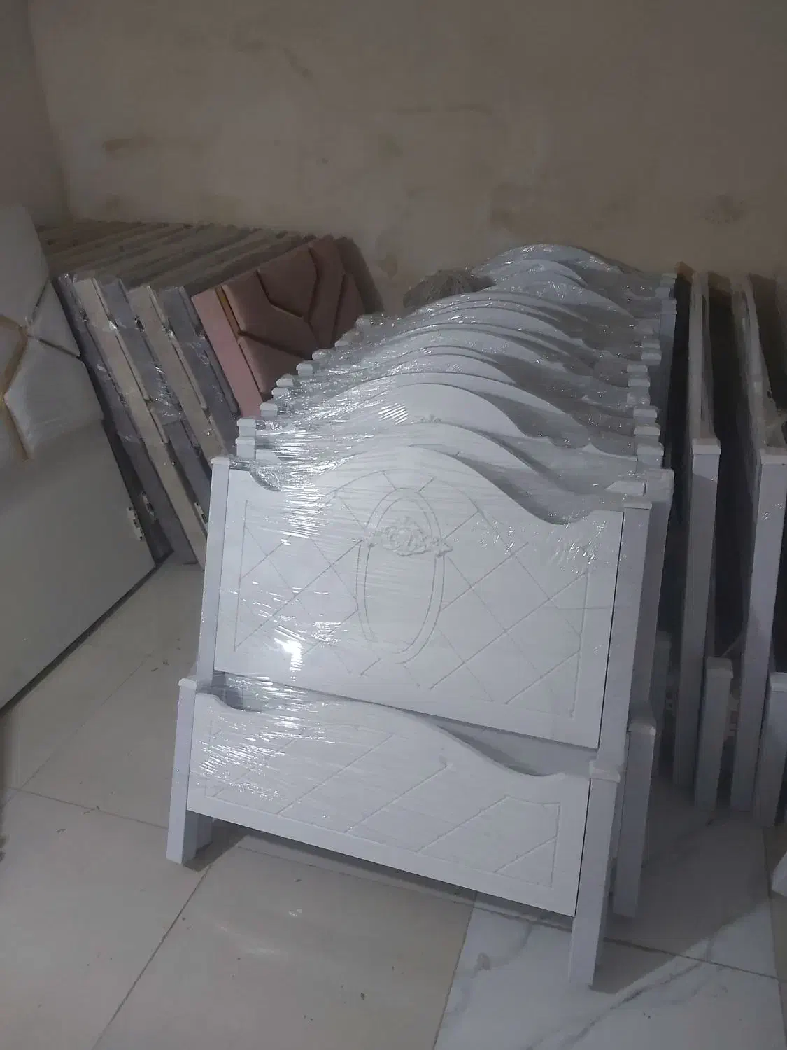 تخت سولار|تخت و صندلی بچه|مریوان, |دیوار