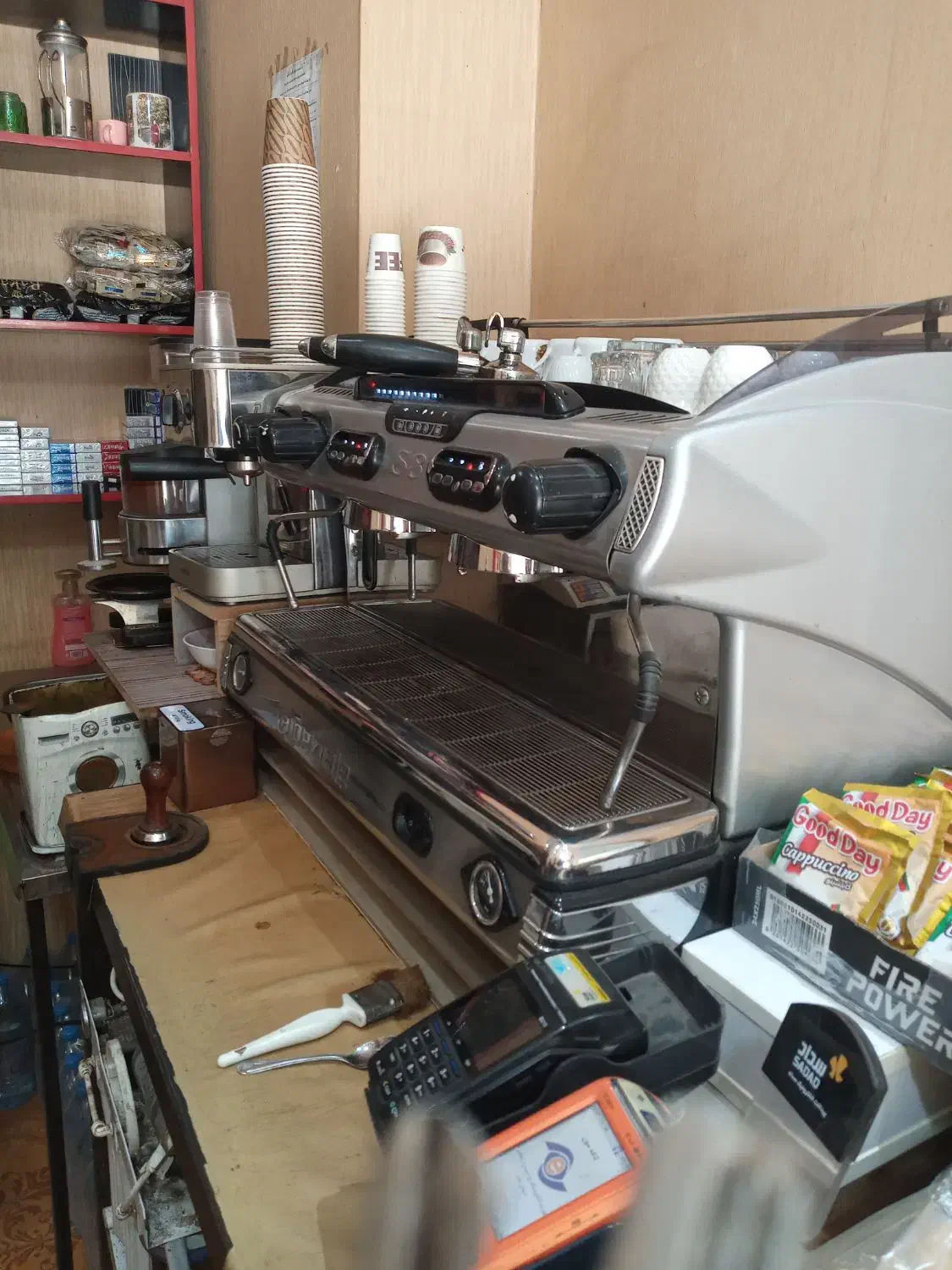 دستگاه قهوه ساز صنعتی دو گروپ ۲۰۱۸ لازپازیالهs8|کافی‌شاپ و رستوران|نورآباد ممسنی, |دیوار