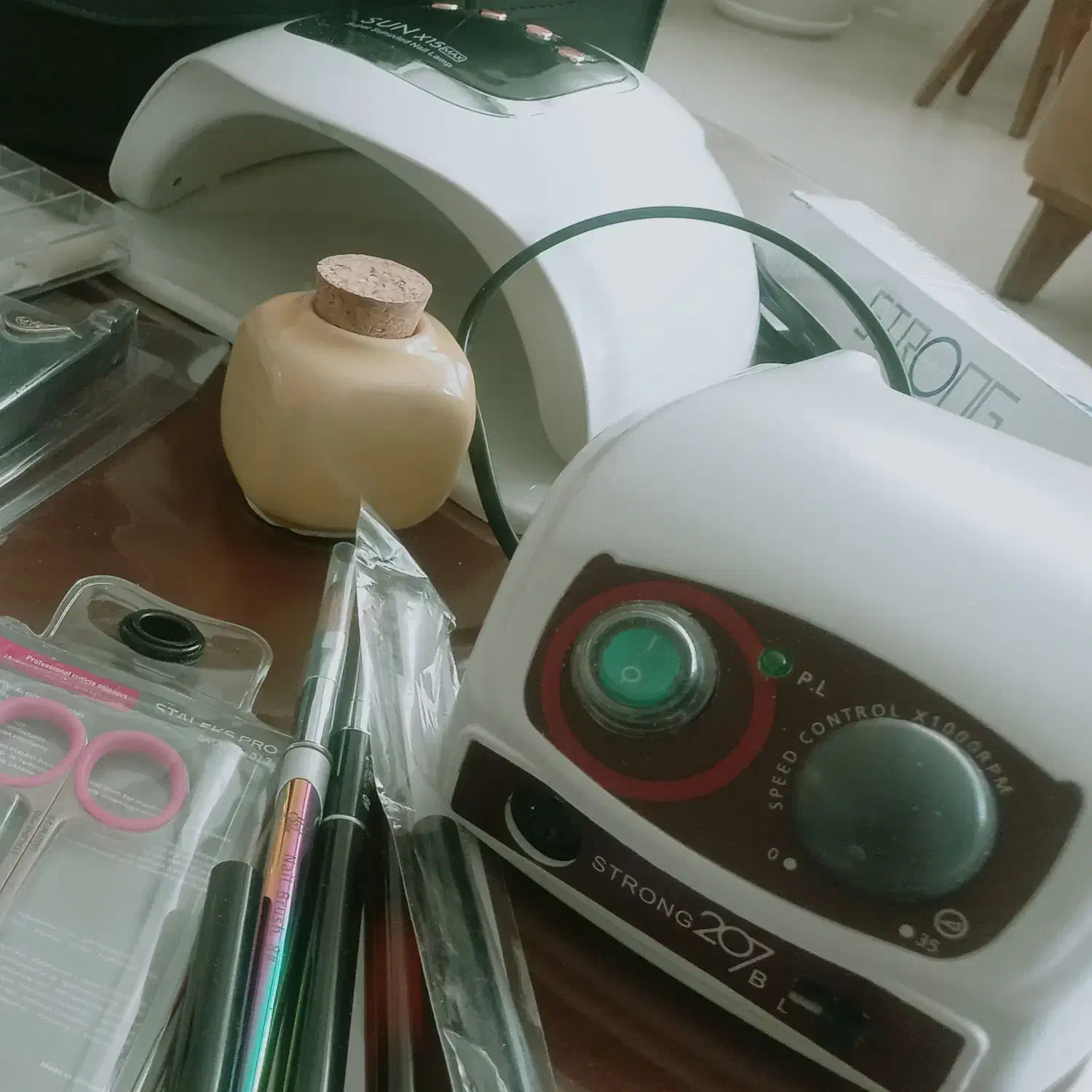 پک کامل وسایل کاشت ناخن|آرایشی، بهداشتی، درمانی|اراک, |دیوار