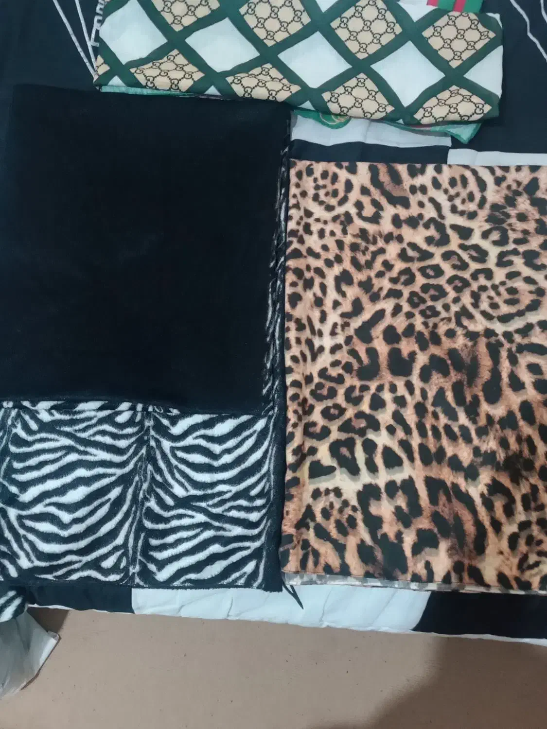 شال پاییزه درحد نو|لباس|میانه, |دیوار