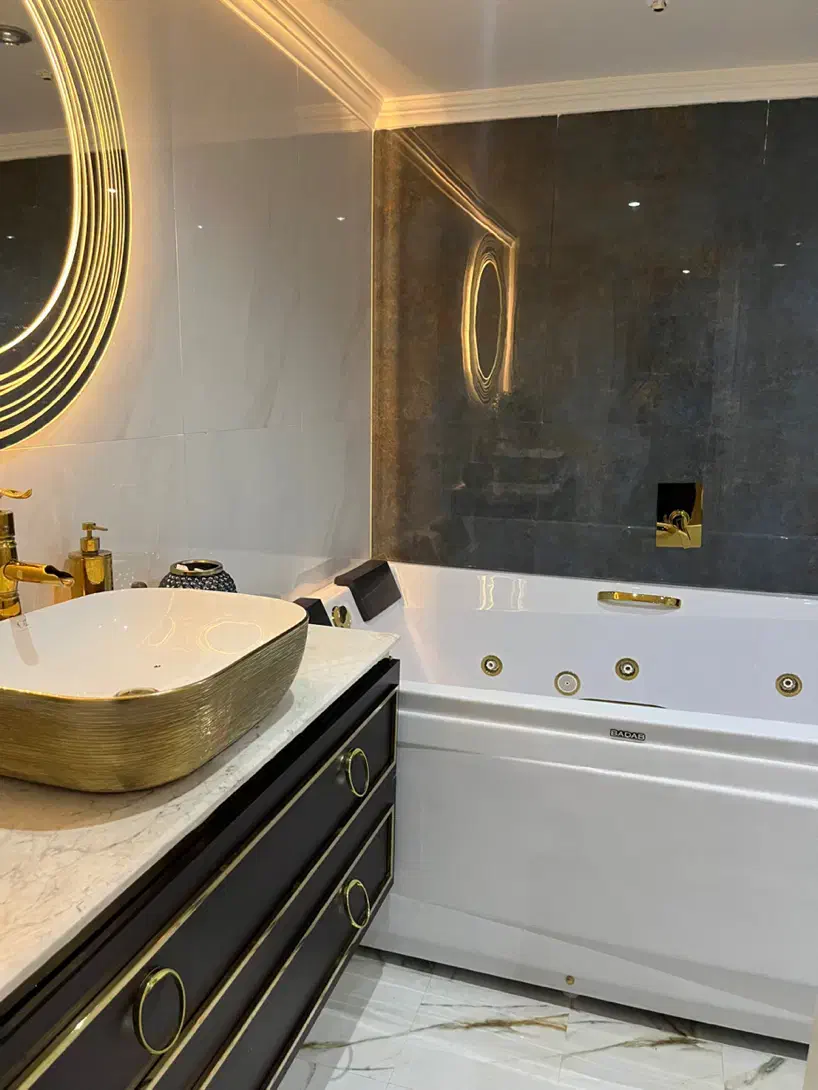 ۱۶۰ متر یارمحمدی/رهن و اجاره/استخر فعال/۲ پارکینگ