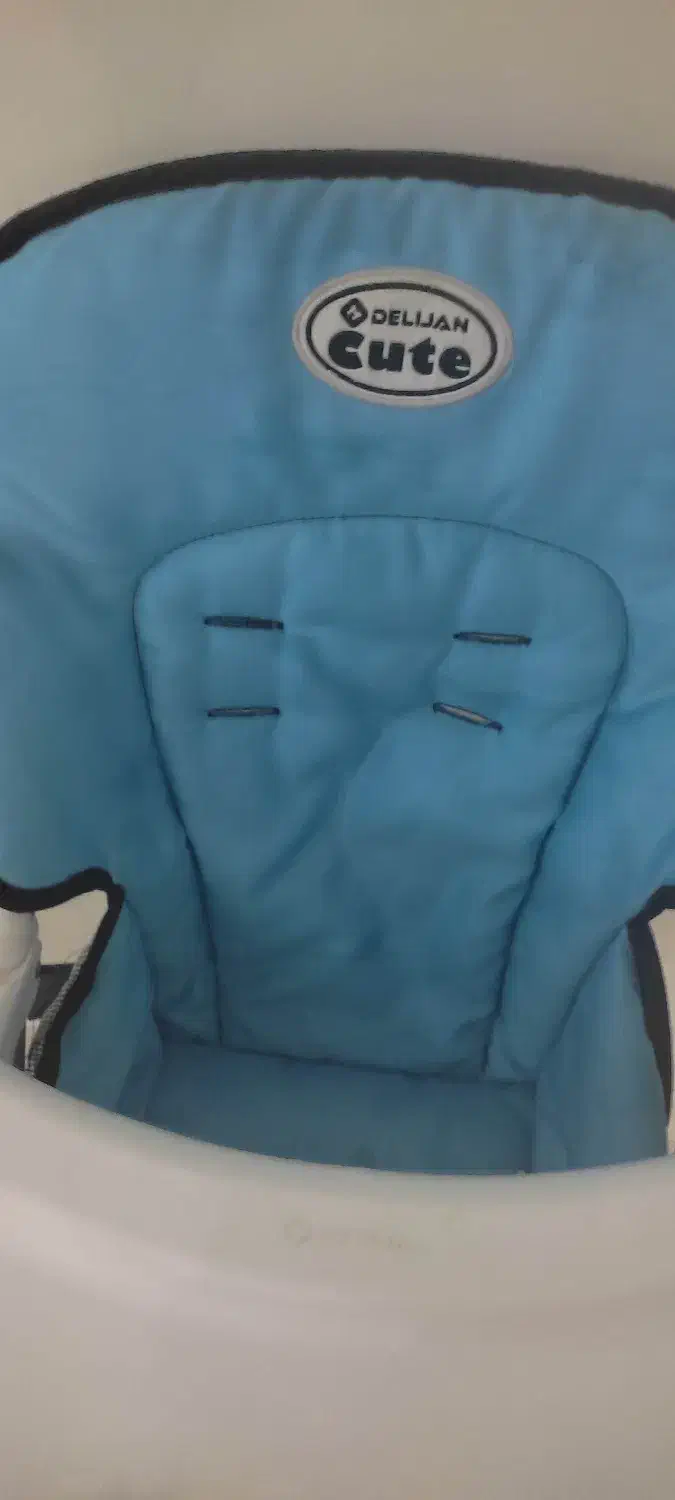 صندلی غذا کودک دلیجان|تخت و صندلی بچه|اصفهان, خرم|دیوار