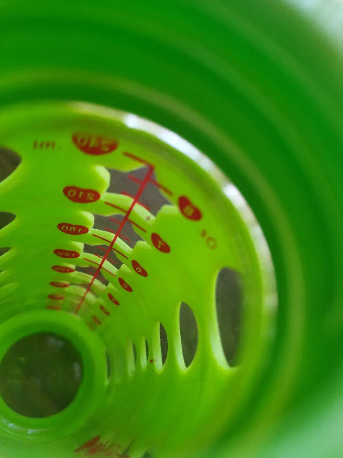 دو عدد شیشه شیر  پیریکس خارجی|اسباب و اثاث بچه|ازنا, |دیوار