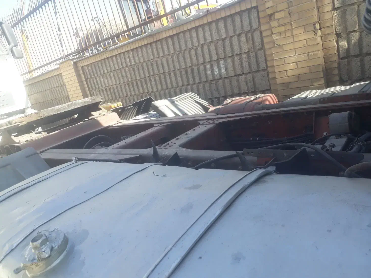 ایویکو ۴۴۰|خودرو سنگین|شیراز, پادگان ولیعصر|دیوار