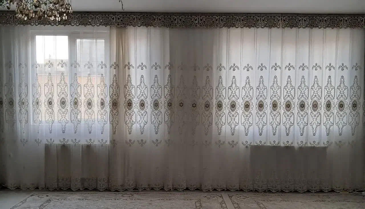 پرده حریر|پرده، رانر، رومیزی|قم, باغ شریفی|دیوار