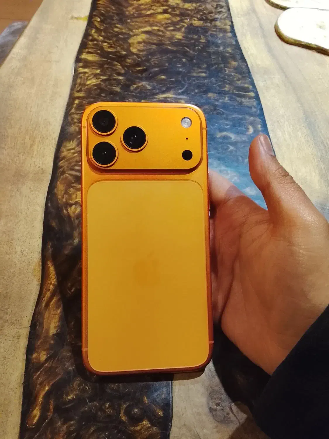 طرح ایفون ۱۷ پرومکس|موبایل|تبریز, |دیوار