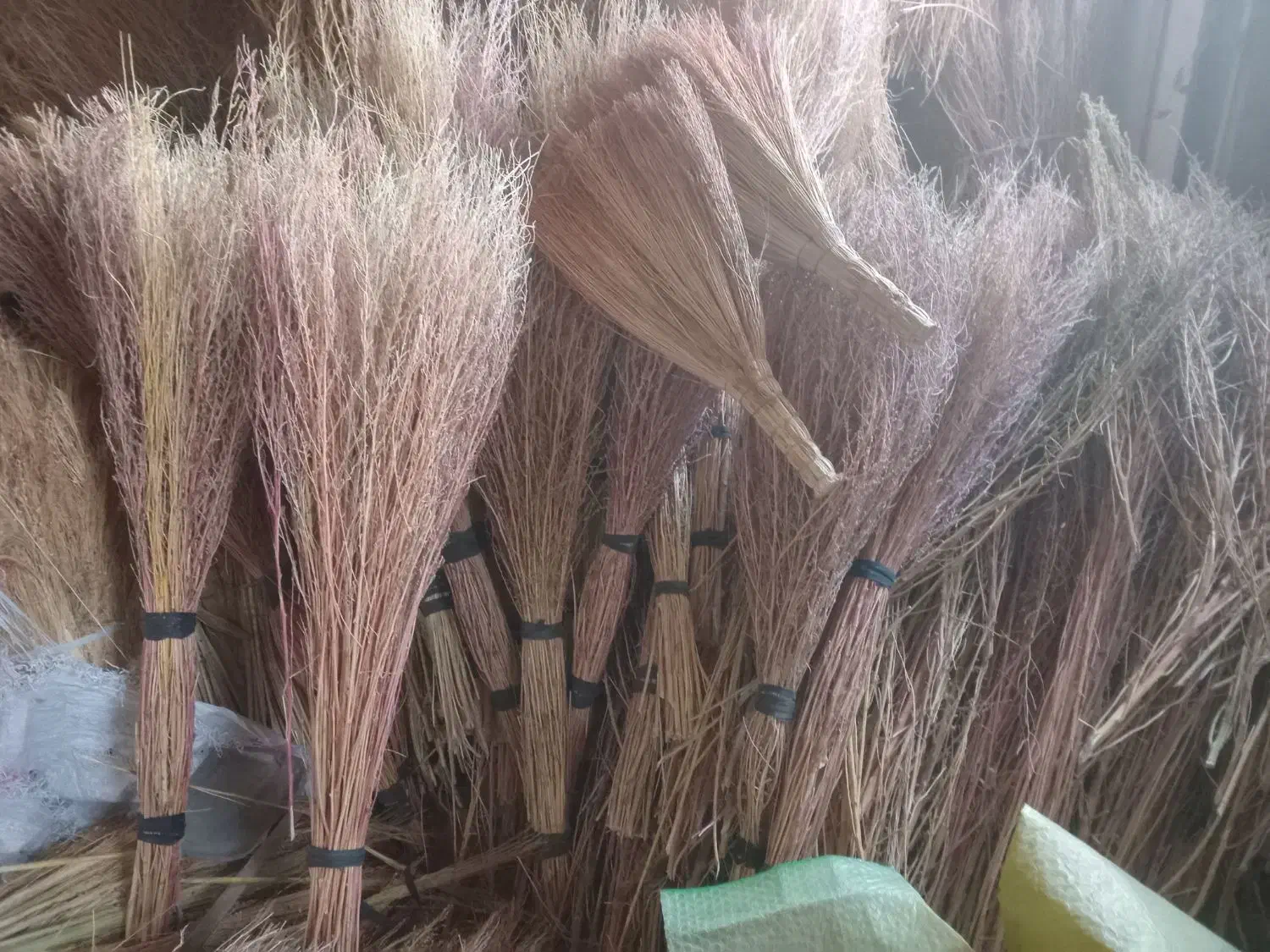 جارو به قیمت تولید|لوازم نظافت|نظرآباد, نظرآباد|دیوار