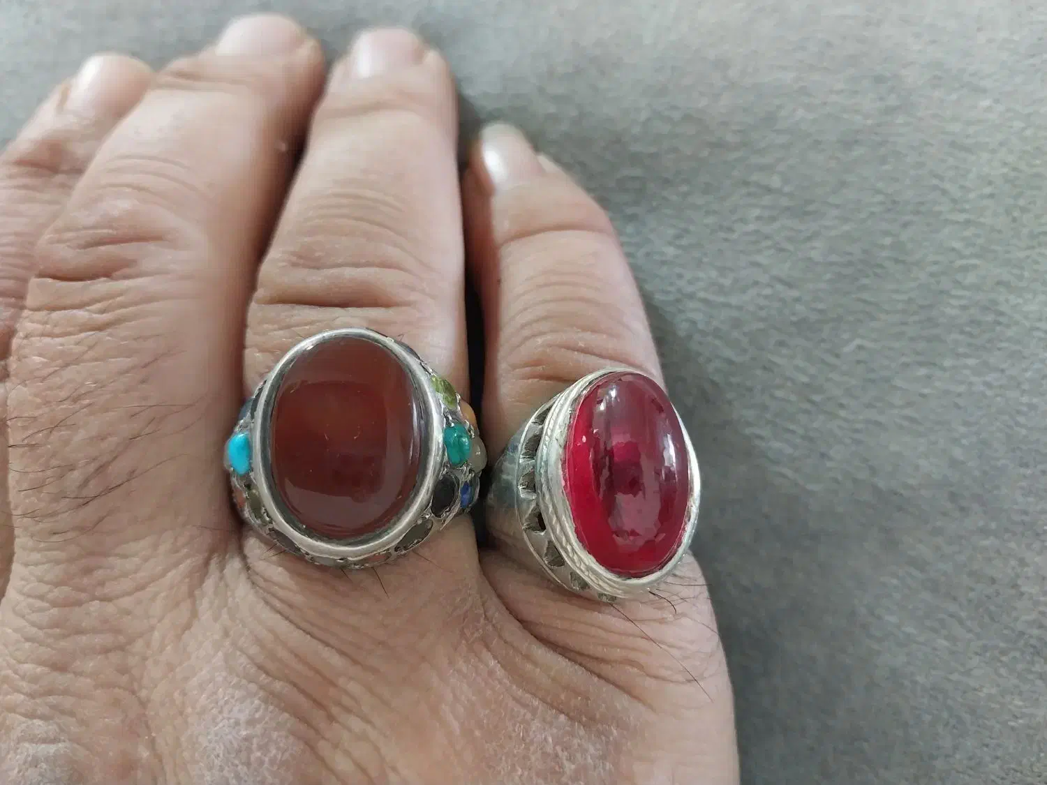 انگشتریمنی و۲۴نگین وانگشتریاقوت|جواهرات|خلیل آباد, |دیوار