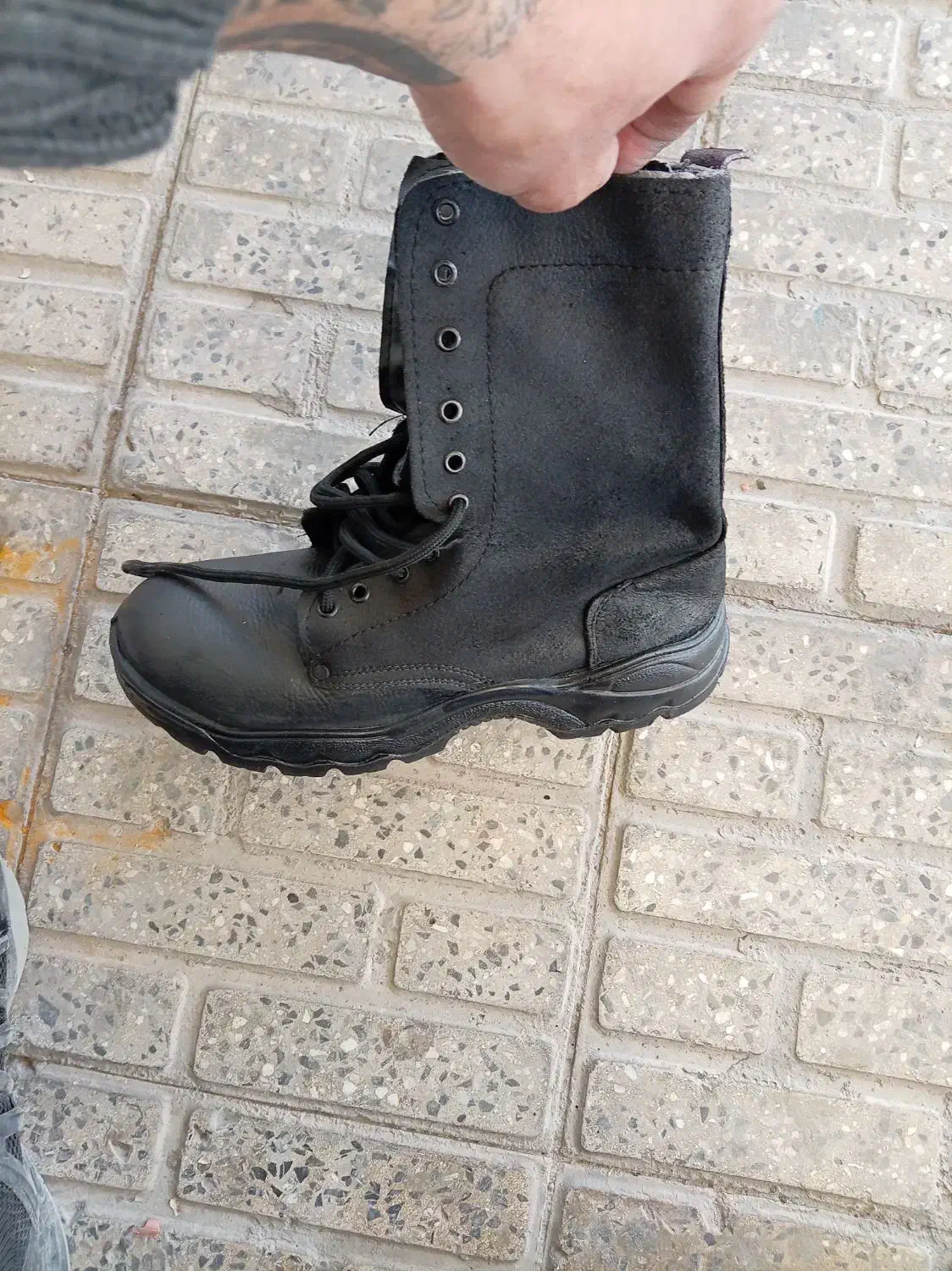 پوتین سربازی درحد نو|کیف، کفش، کمربند|نجفآباد, جعفرآباد|دیوار