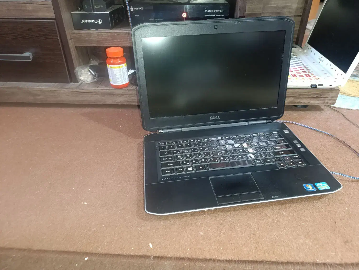 لپ تاپ dell|رایانه همراه|صدرا-فارس, فاز ۲|دیوار