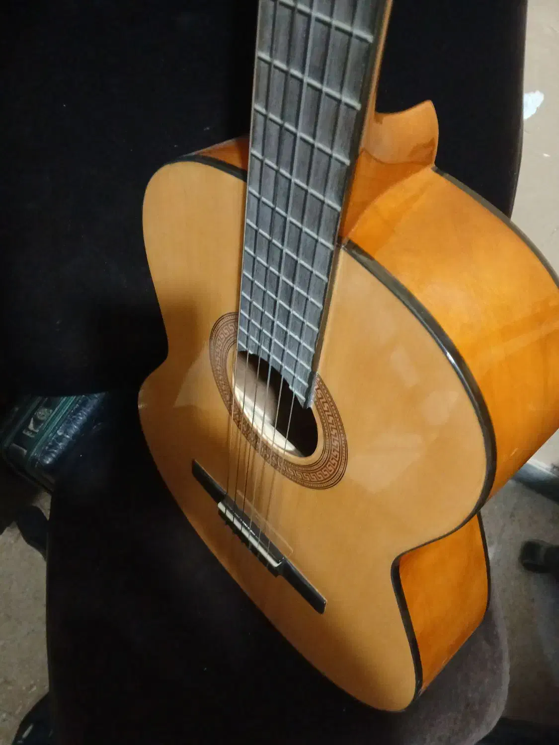 گیتار هوهنر آلمان|گیتار، بیس، امپلیفایر|آبادان, |دیوار