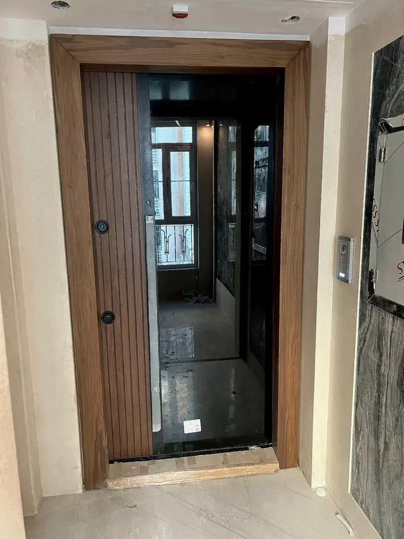 ۱۶۵ متر ۳ خواب تکواحدی ژورنالی/۲ پارکینگ سندی