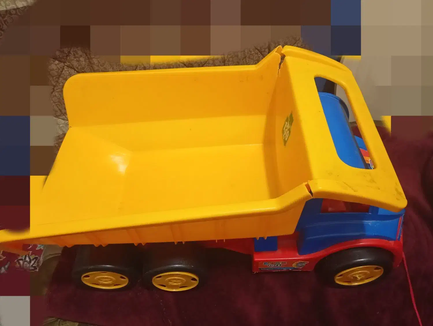 ماشین بازی بزرگ|اسباب‌بازی بچه|مشهد, وکیل‌آباد|دیوار