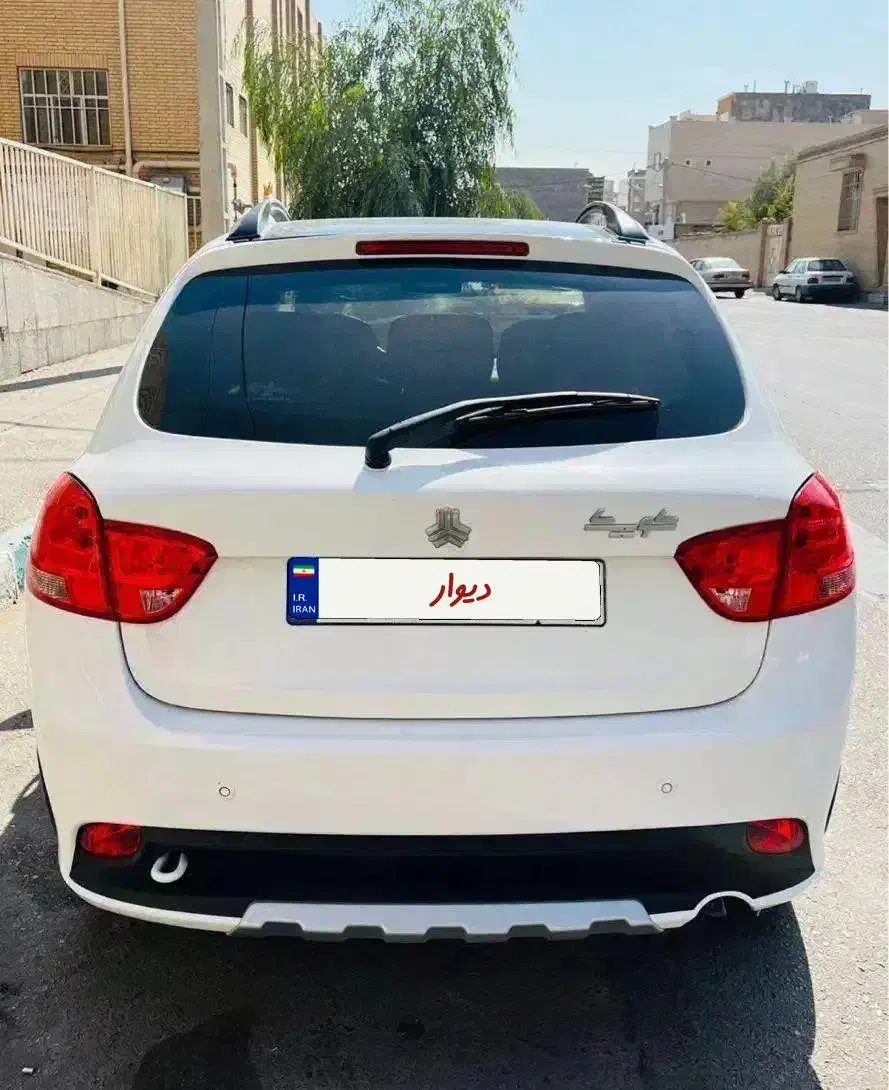 کوییک R مدل 1402|خودرو سواری و وانت|یزد, |دیوار