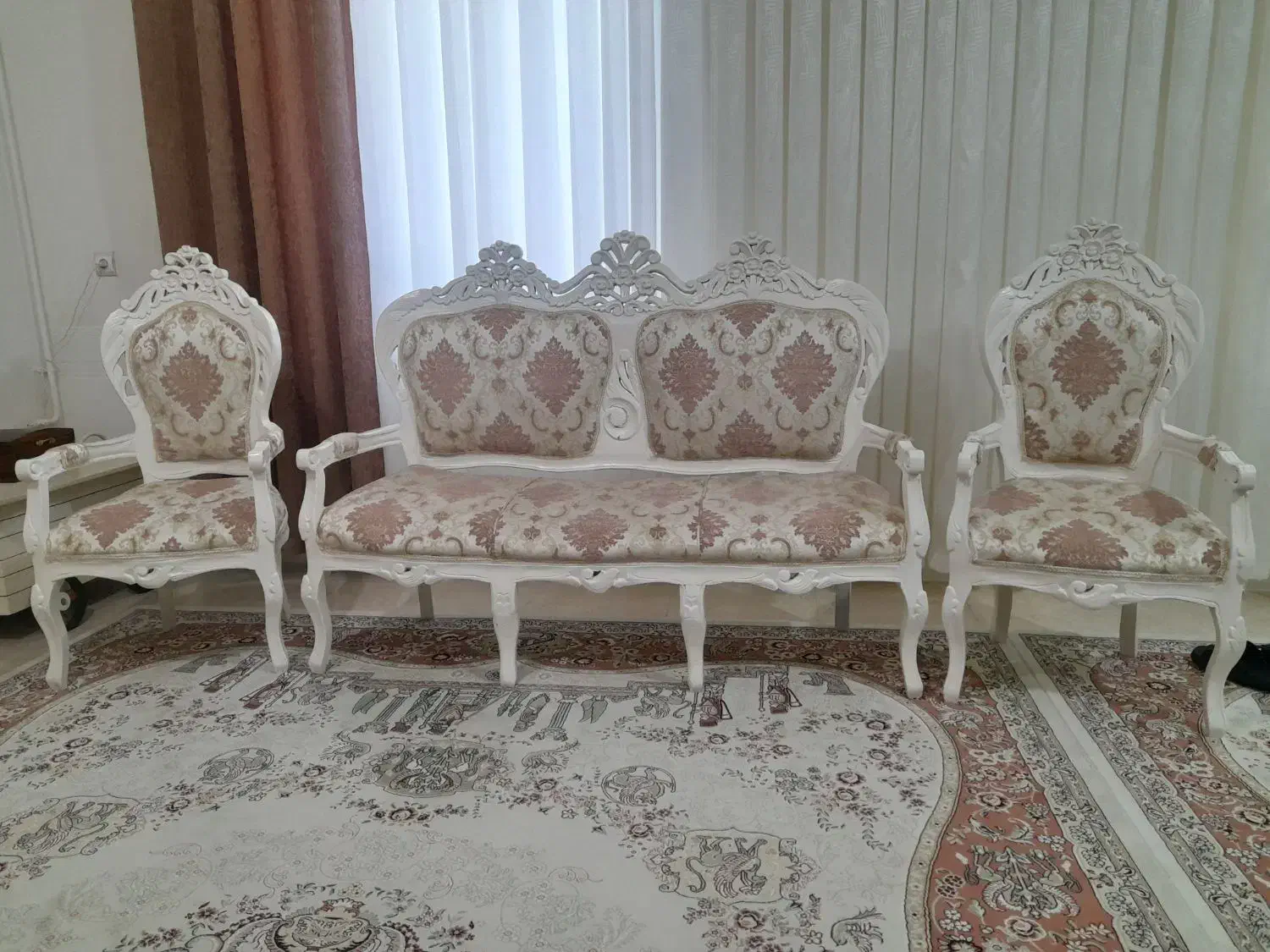 مبل نه نفره|مبلمان خانگی و میز عسلی|تایباد, |دیوار