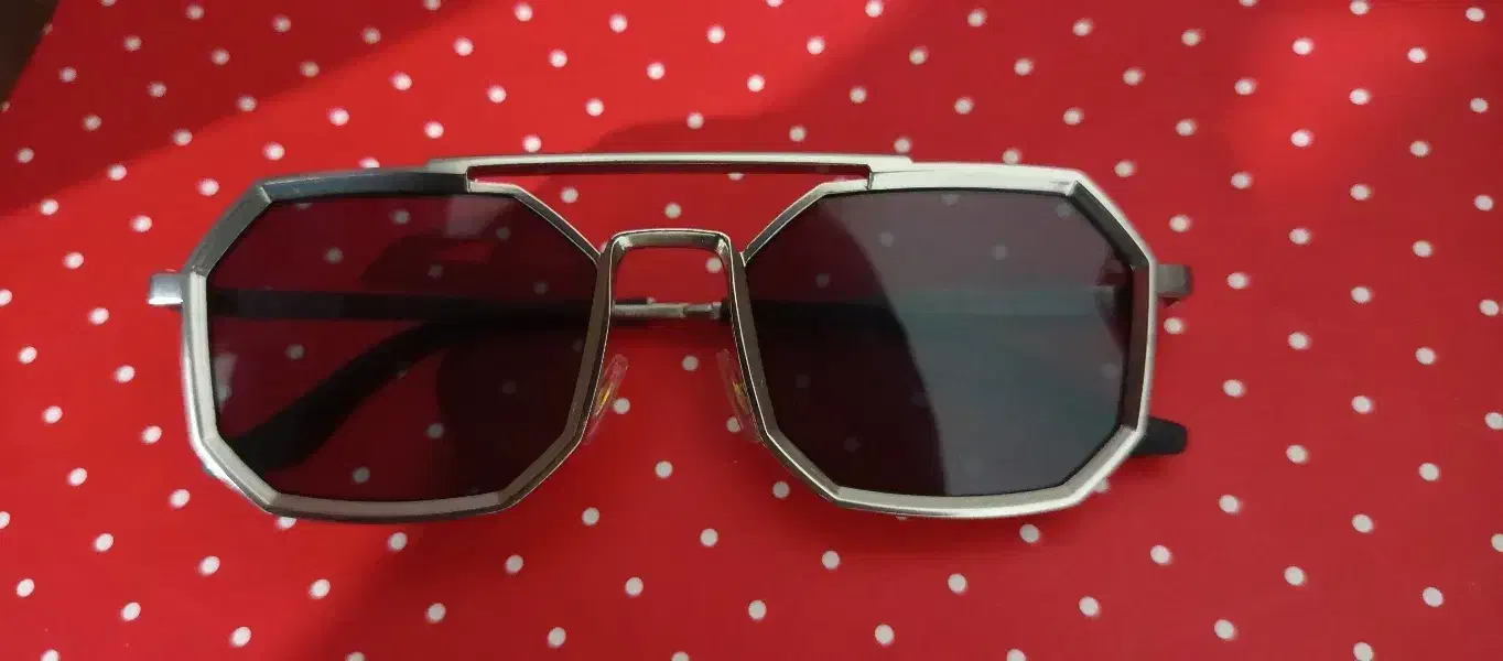 عینک|زیورآلات و اکسسوری|ماکو, |دیوار