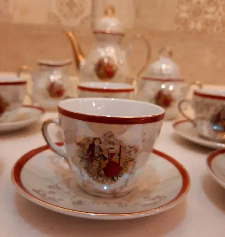 عصرانه خوری قدیمی|ظروف سرو و پذیرایی|تهران, سید خندان (جلفا)|دیوار