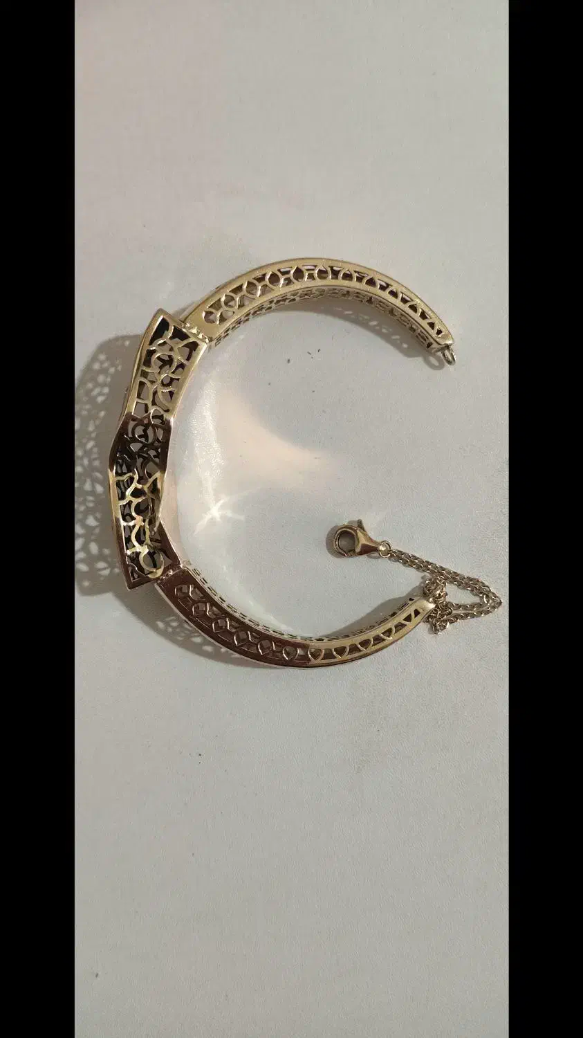 دستبندطلا۳۰۰بالای فی تابلو|جواهرات|همدان, |دیوار