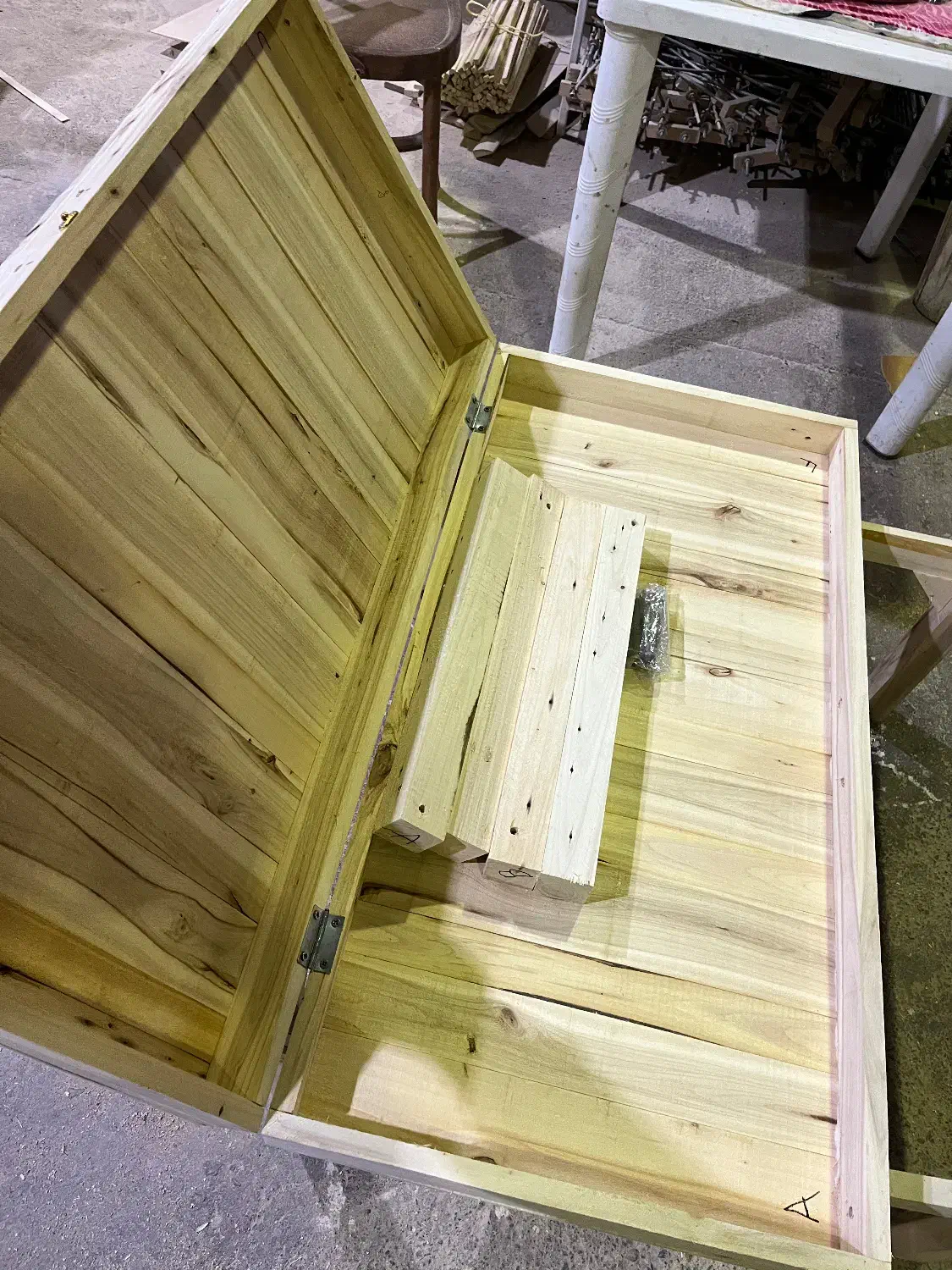 کرسی تمام‌چوب  تاشو|بخاری، هیتر، شومینه|تبریز, |دیوار