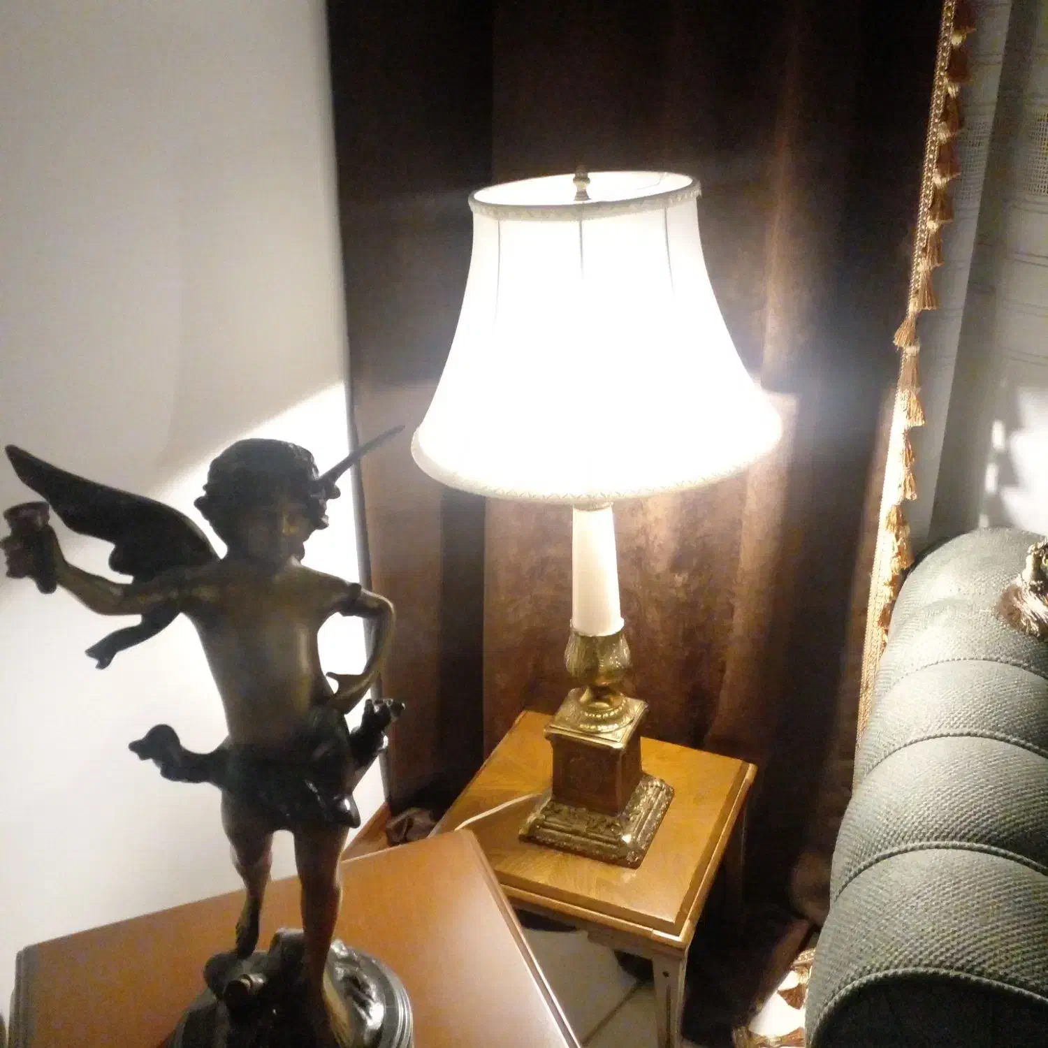 یک جفت اباژور انتیک وارداتی باقدمت  سالم|چراغ خواب و آباژور|کرج, کیانمهر|دیوار