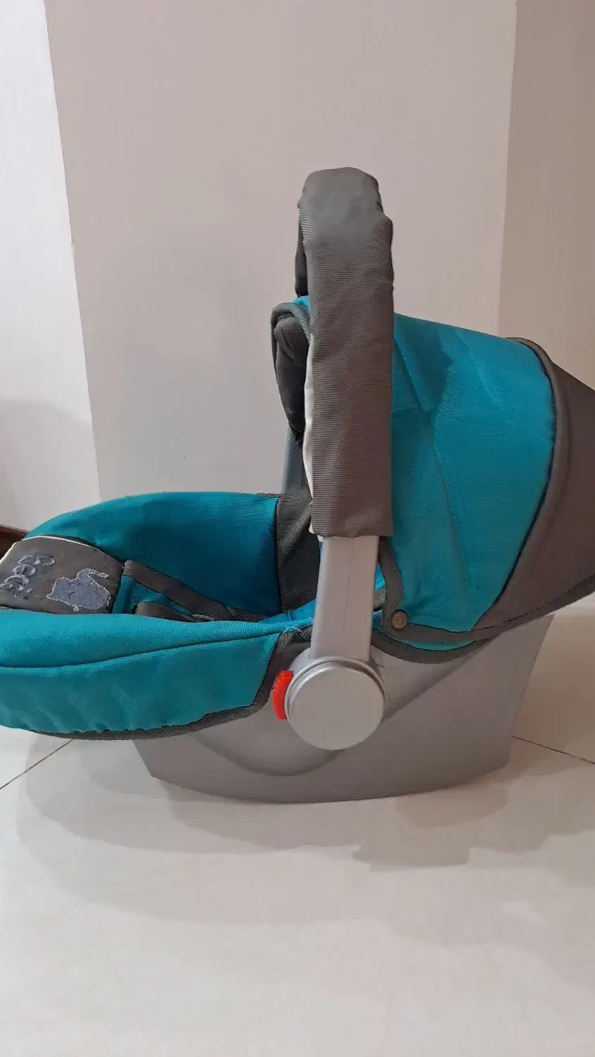 کریر نوزاد|کالسکه و لوازم جانبی|تهران, خزانه|دیوار